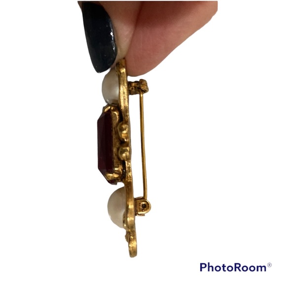 Antique Georgian Scottish Style Brooch w Ruby Glass, Split Pearl, Brass Metal - Picture 5 of 6